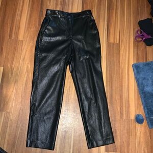 Aritzia Babaton Faux Leather Pants Preowned Size 0